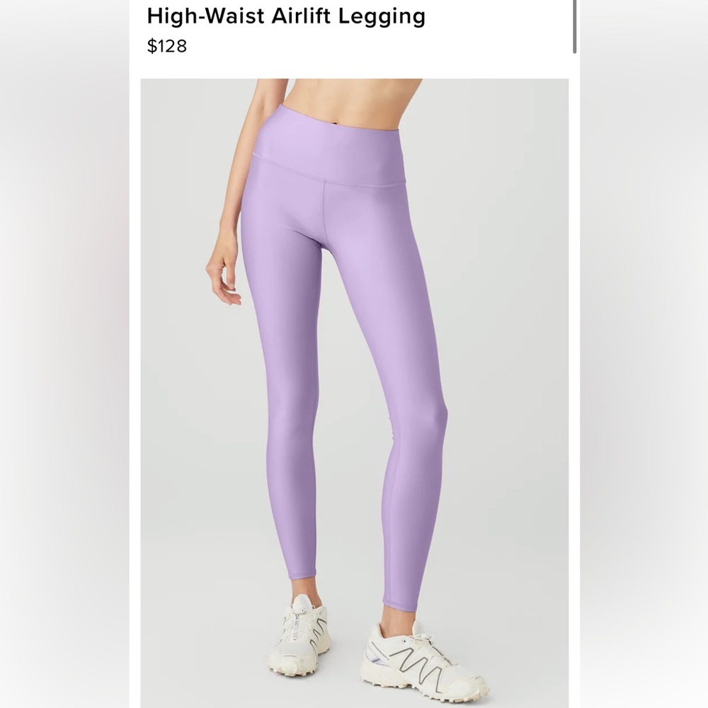 Alo Yoga NWOT leggings size small!
